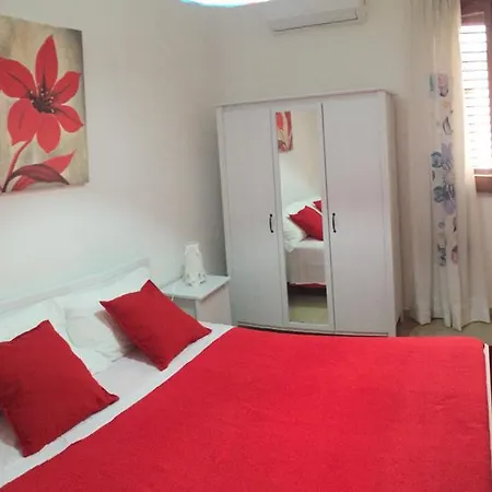 Mare Frühstückspension Scilla